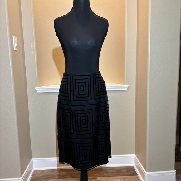 ❣️ NWT C'EST City Black GLAM Silk Rayon Dramatic Straight Skirt Size 12 - Picture 2 of 13